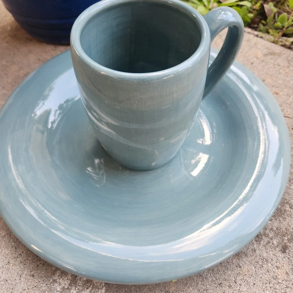 Tabletops Unlimited Espana Lifestyle Breeze Replacement Dinner Plate Coffee Mug‎